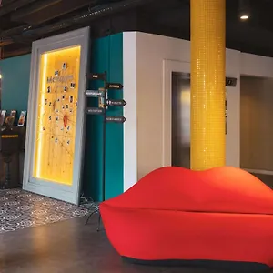 Mercure Centre Gare Montparnasse Paris