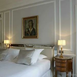 Lancaster Champs-elysees Paris