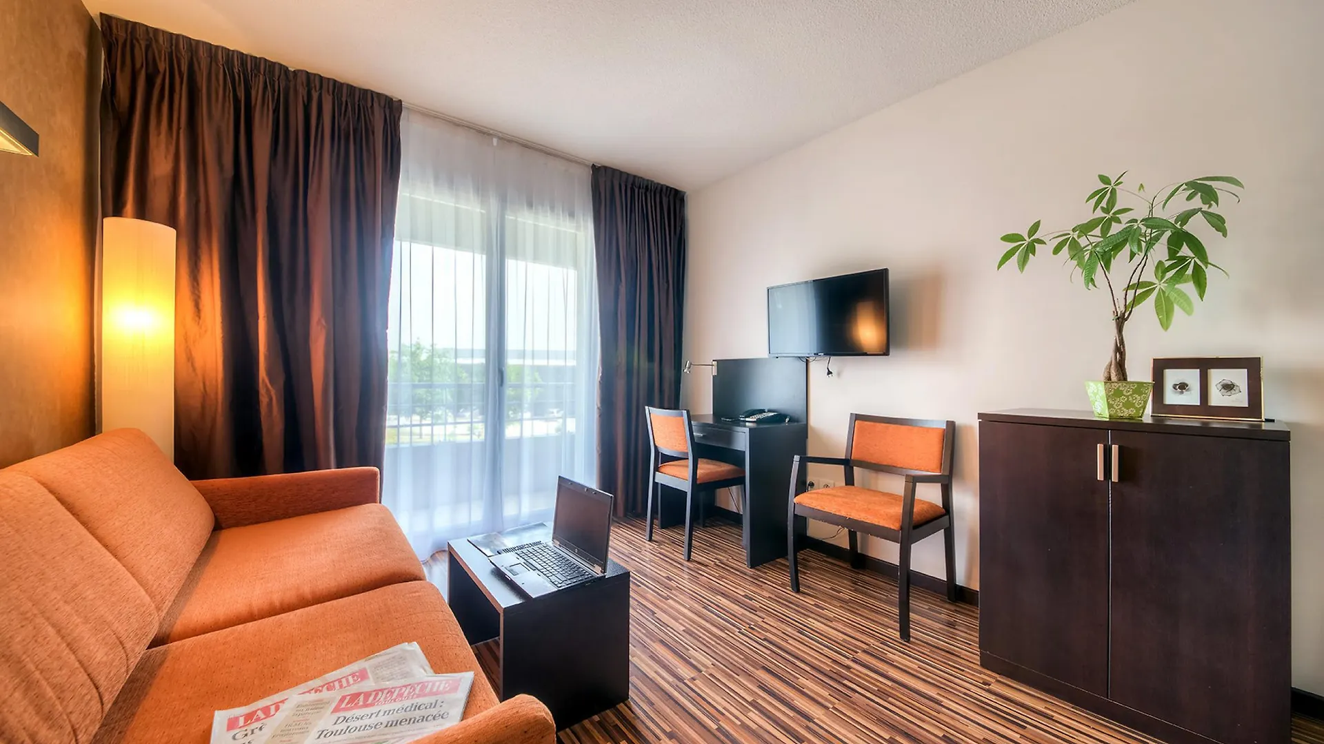 Hotel Zenitude Hôtel-Résidences Le Parc de l'Escale Toulouse