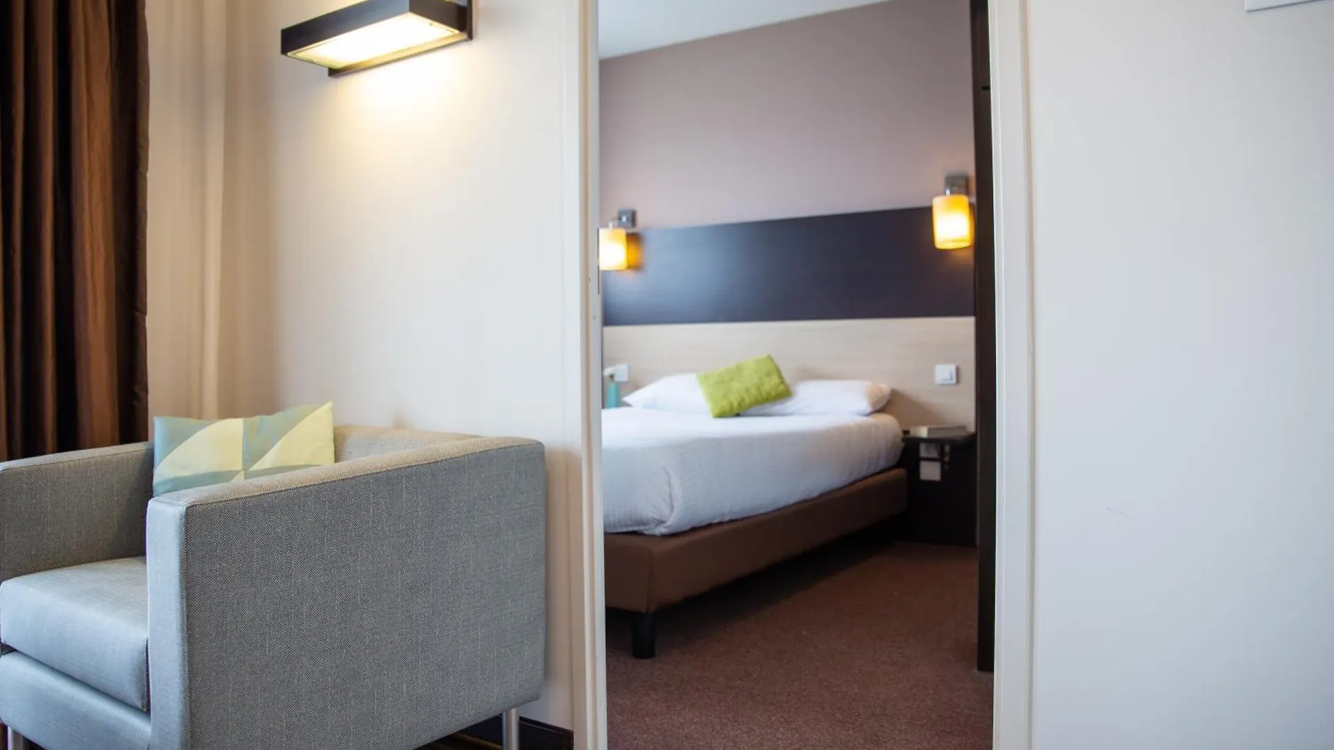 Zenitude Hôtel-Résidences Le Parc de l'Escale Toulouse Hotel