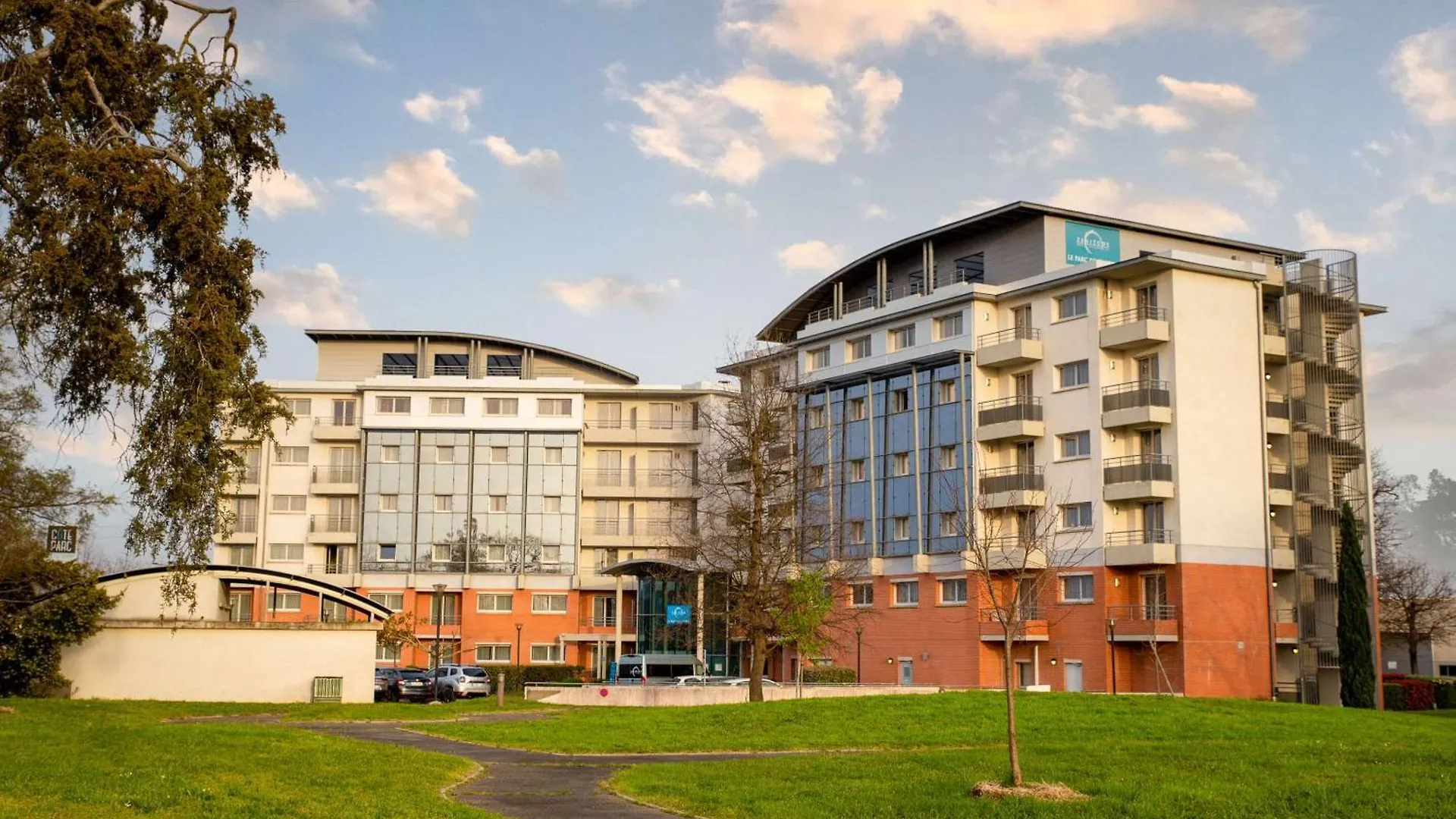 **** Hotel Zenitude Hôtel-Résidences Le Parc de l'Escale Toulouse Francia